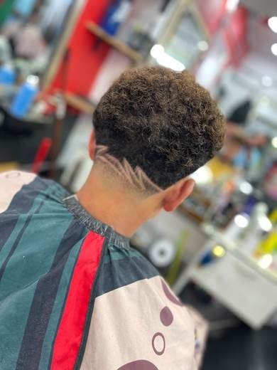 Corte de pelo Moiso Barber Shop 52
